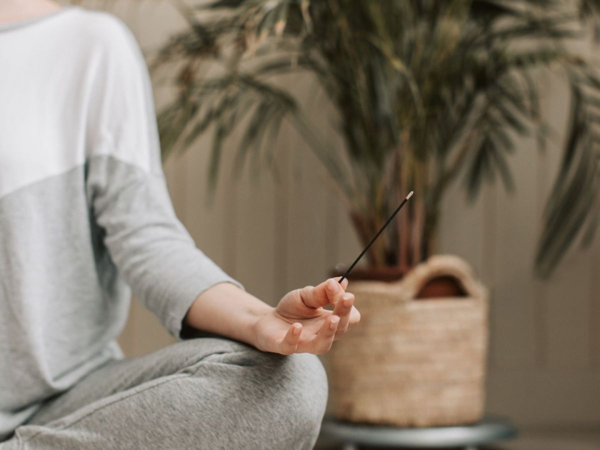 Meditación guiada para reconectar con tu cuerpo y experimentar conscientemente los siete tipos de&nbsp;hambre